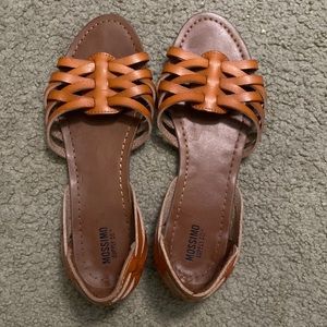 Brown cross cross sandals